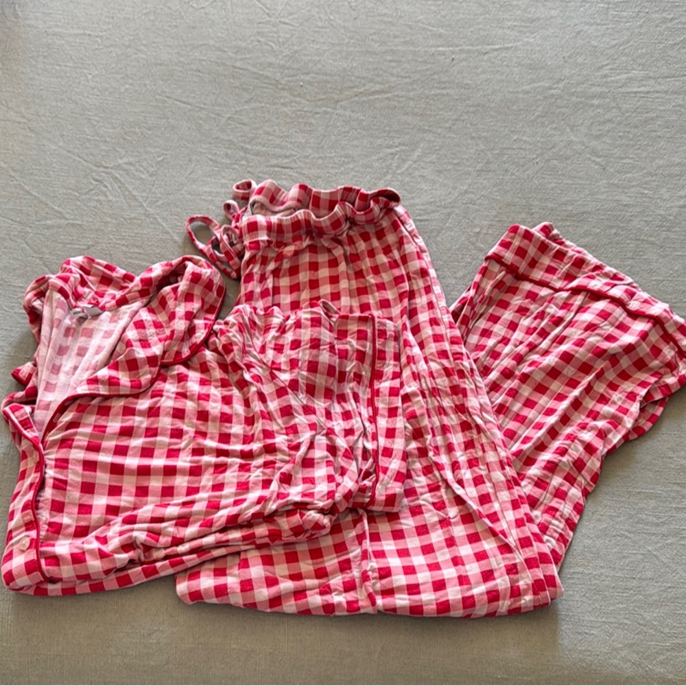 Nordstrom Moonlight Eco Crop Red and White Checkered Pajama Set